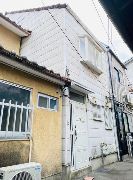 壬生辻町の外観|阪急大宮駅より徒歩７分の好立地♪周辺環境もスーパーやコンビニ、薬局も多数とても便利な立地ですね！