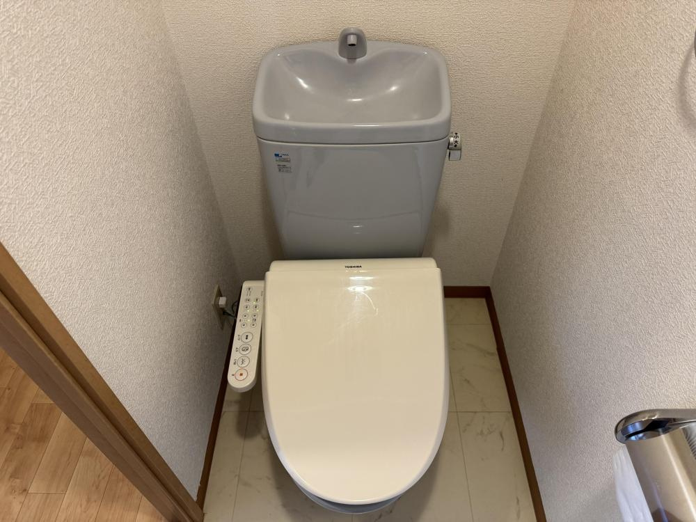 エミュールアサイのトイレ