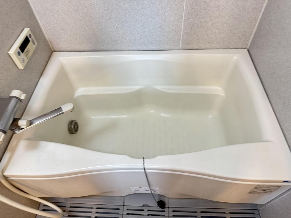 エミュールアサイの浴室