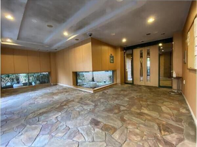 【ロビー】 | ルネ・ベイグランデ | 落ち着いたロビーです