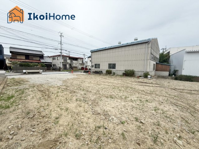 明石市魚住町西岡A号地　土地の前面道路含む現地写真|物件・当店の最寄駅まで無料送迎！最短10分で指定場所へお迎えに向かいます！まずはお問い合わせください