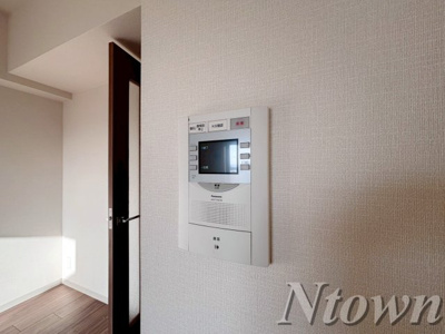 【セキュリティ】 | プレサンス大須観音 | モニター付きインターホンです