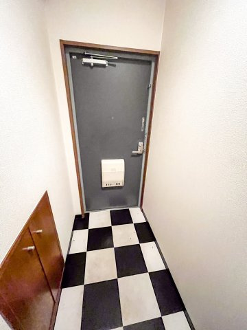 大幸ビル此花の玄関