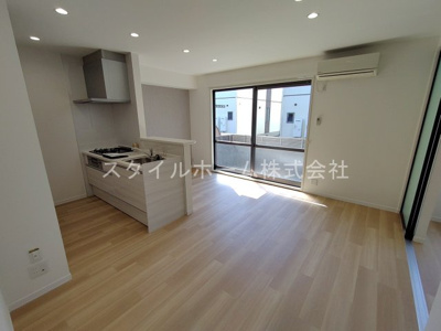 【居間・リビング】 | メリースクエアC