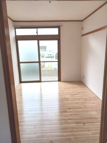 アイハイツの洋室