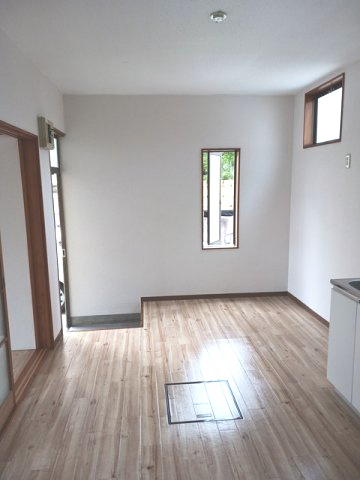 アイハイツの居間・リビング