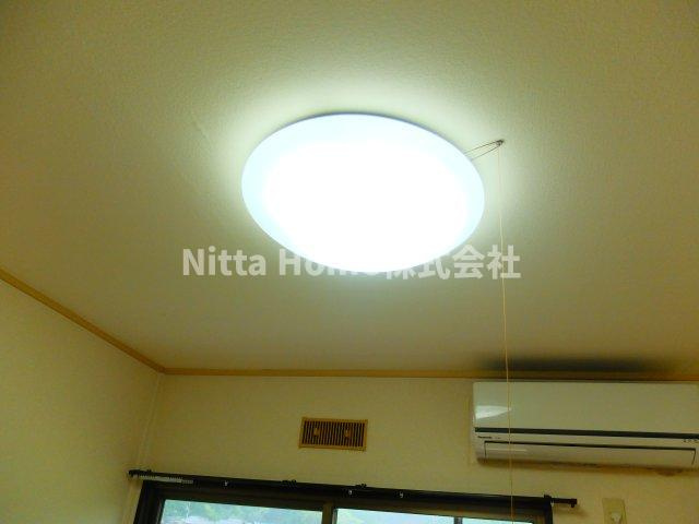 アーバンライフ 北中の設備|【同タイプのお部屋写真】室内は照明器具付きです(^^)/