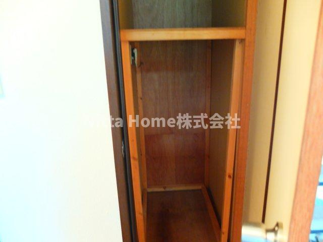 アーバンライフ 北中の収納|【同タイプのお部屋写真】物入が付いています☆彡