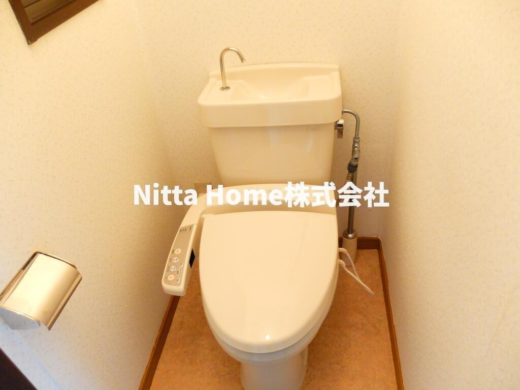 アーバンライフ 北中のトイレ|【同タイプのお部屋写真】嬉しい温水洗浄便座付★