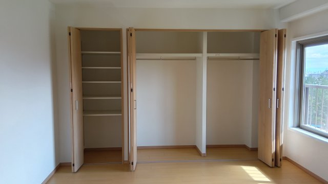 千里南町第一次住宅A3棟の収納|収納がたっぷりできます