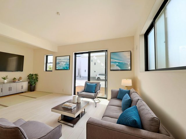 新築戸建・新築建売　行田市城西1丁目　長期優良住宅　忍小・忍中の居間・リビング|画像はAI加工による演出で、実際の家具は付きません。