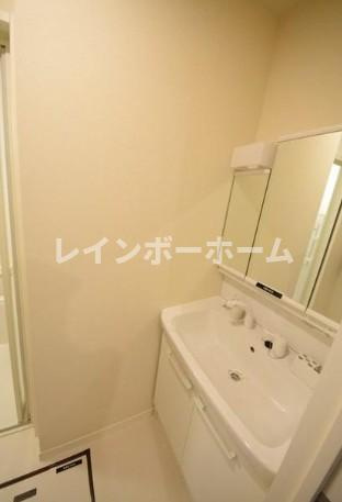 カーサグランデ本八幡の洗面所