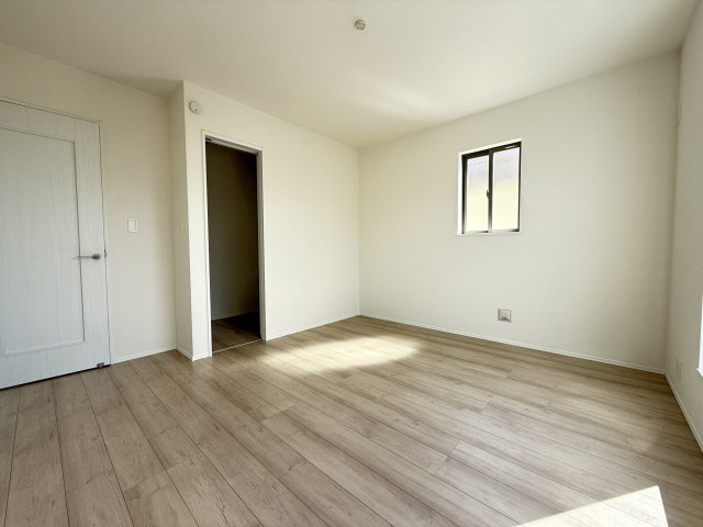 垂水区神陵台9丁目１号棟新築の洋室