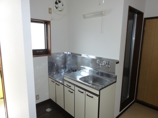 寒河江市 2棟一括アパートのキッチン