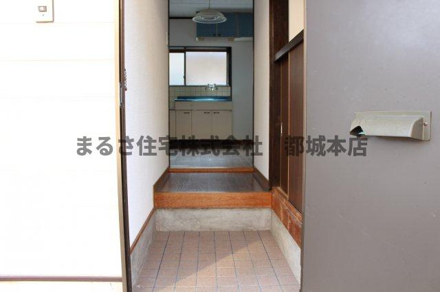 レンタルハウス東（3DK)の玄関