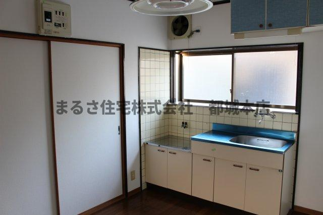 レンタルハウス東（3DK)の居間・リビング