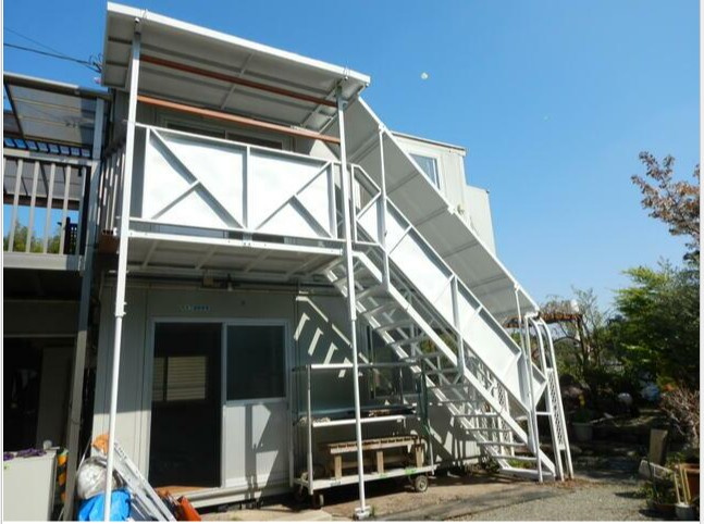 舞岡町ユニットハウスの外観