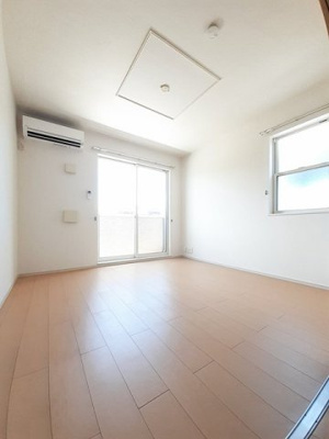 【居間・リビング】 | メゾンハナブサⅡ