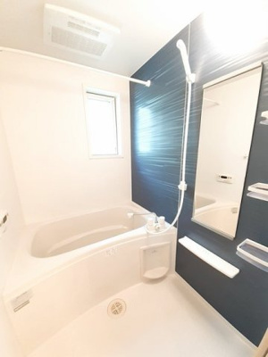 【浴室】 | メゾンハナブサⅡ
