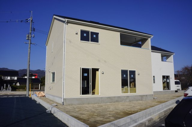 出雲市渡橋町　新築戸建て　3棟販売開始　■3号棟■の外観|令和7年12月20日撮影（南面から）