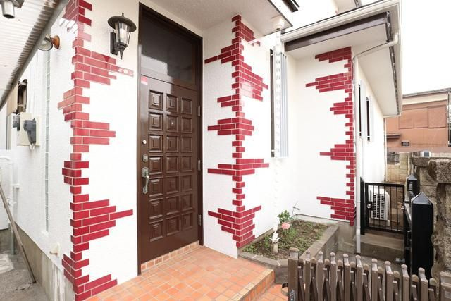 西東京市新町５丁目戸建のエントランス