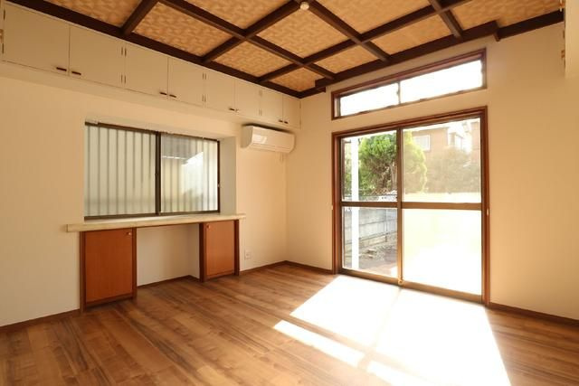 西東京市新町５丁目戸建の居間・リビング