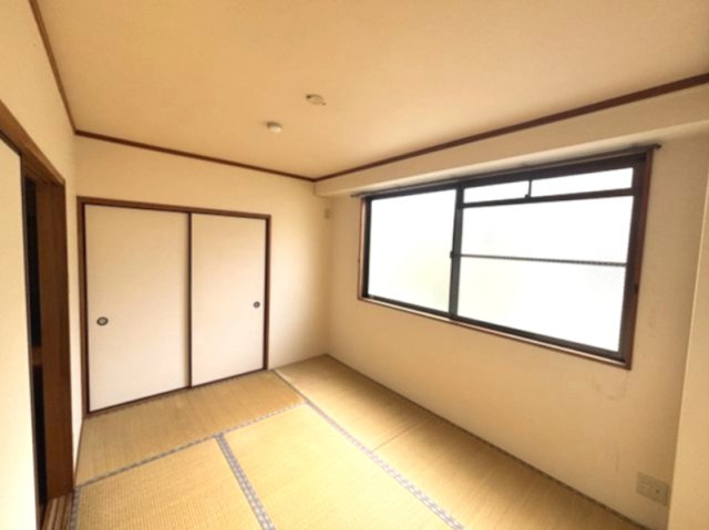 シャンテ本山の寝室