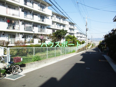 【外観】 | 円明寺ヶ丘団地R棟