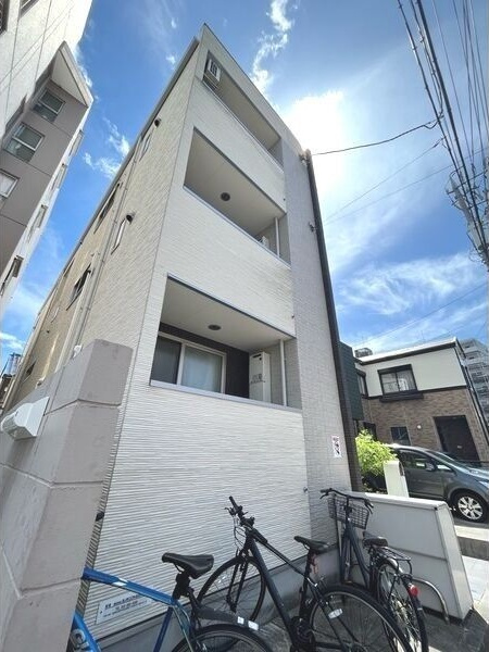 ハーモニーテラス六番　・HT六番町は別物件の外観