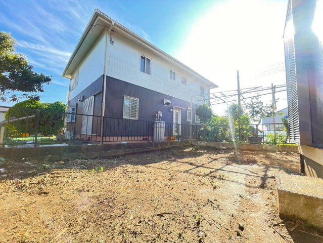 八街市中古戸建ての庭