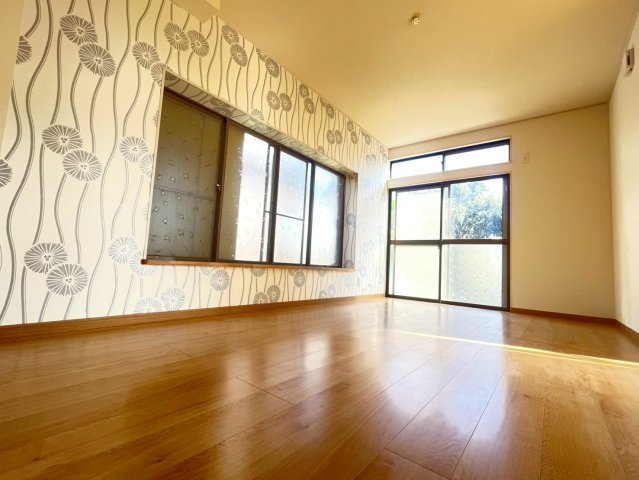 八街市中古戸建ての洋室