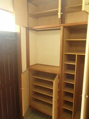 【収納】 | 石川町１丁目貸家