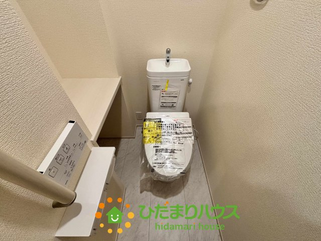 加須市久下1丁目2期　新築一戸建てのトイレ