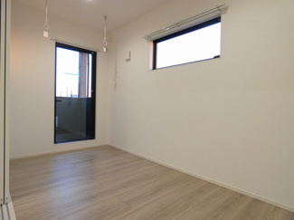 【寝室】 | Kerasia