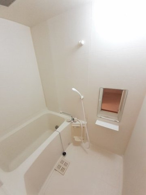 【浴室】 | エヴァーグリーン　Ａ