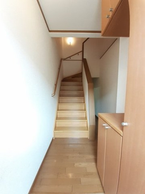 【玄関】 | エヴァーグリーン　Ａ