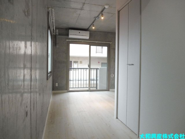 グランコモド小田急相模原の居間・リビング