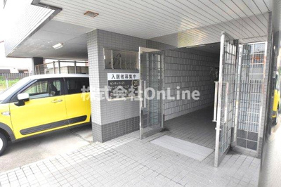 【エントランス】 | B・ビレッジ