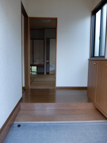 東伊豆町　片瀬の玄関|玄関ホール