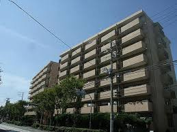 吹田ロイヤルマンションの外観