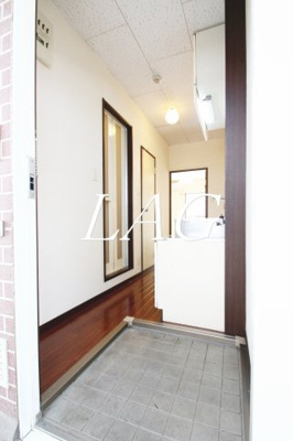 【玄関】 | ジベ成城２ | 玄関です。