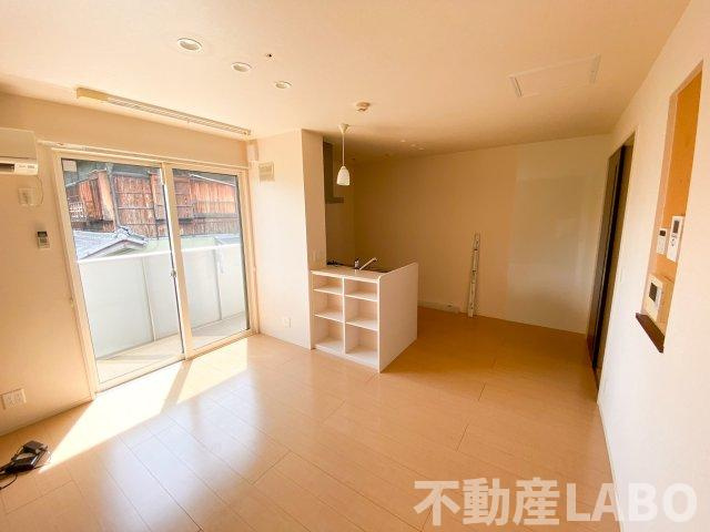 シティパル加美北の居間・リビング