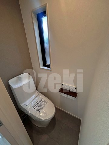 ALTA　GARDENのトイレ|トイレは1階、3階にあります♪