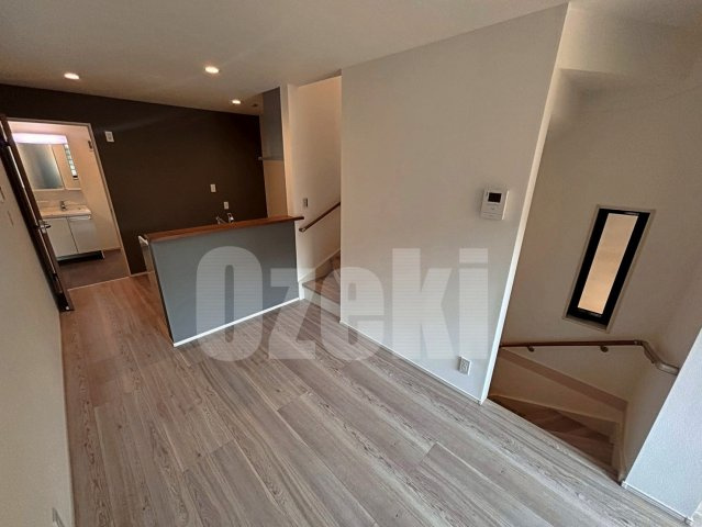 ALTA　GARDENの居間・リビング|弊社ホームページに写真がたくさんあります♪