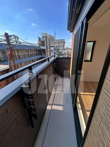 ALTA　GARDENのバルコニー|弊社ホームページに写真がたくさんあります♪