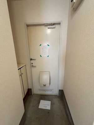 【玄関】 | グランドヒル岡上A