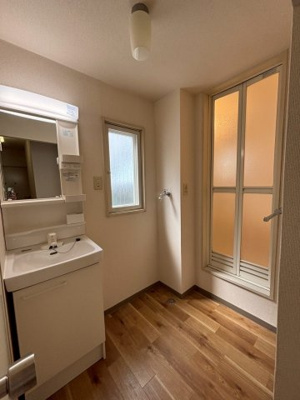 【居間・リビング】 | グランドヒル岡上A