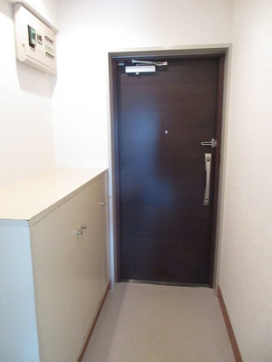 【玄関】 | シーサイド片瀬江ノ島 | 玄関