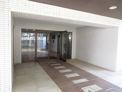 【エントランス】 | シーサイド片瀬江ノ島 | エントランス