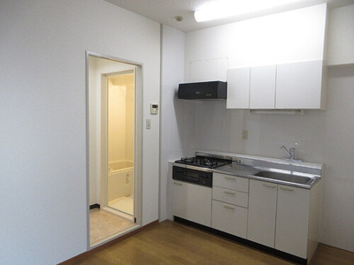 【居間・リビング】 | シーサイド片瀬江ノ島 | ダイニングキッチン